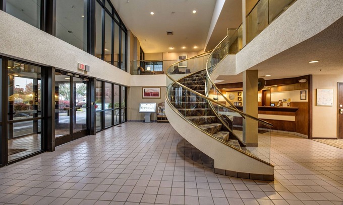 Canton Hotel | Comfort Inn Hall of Fame
