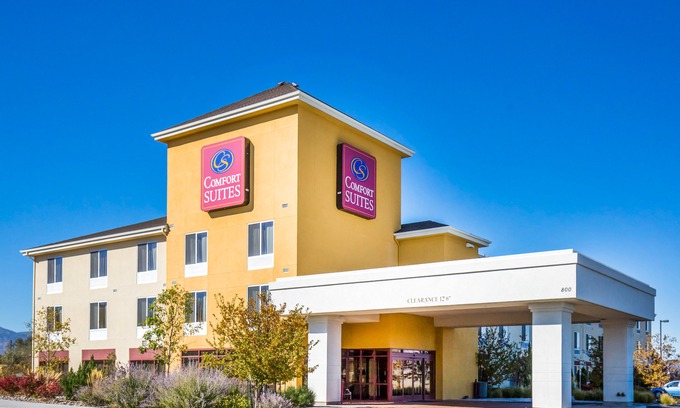 Fernley Hotel | Comfort Suites Fernley
