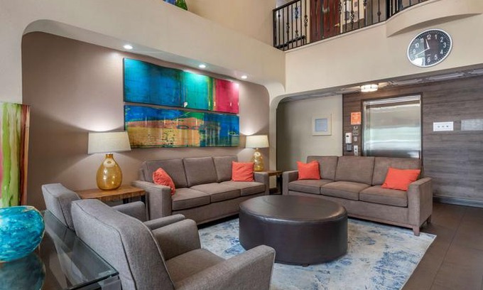Tamarac Hotel | Comfort Suites Sawgrass