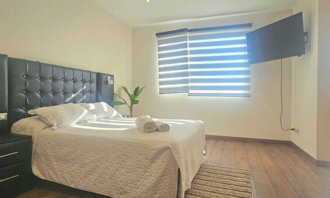 Cochabamba Apartment | Comfortable and equipped apartment Av. Juan de la Rosa