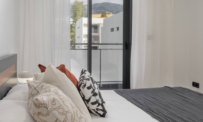 Sao Martinho Apartment | Comfortable and Near Funchal - Barreiros IV