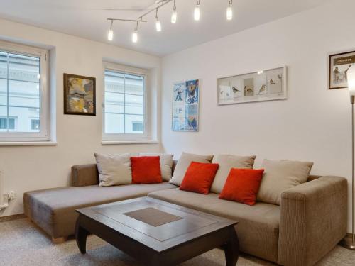 Zell am See Apartment | Comfortable Apartment in Zell am See near Forest