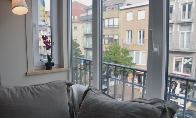 Wenduine Apartment | Comfortable apartment in the town centre, within walking distance of the ocean