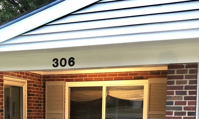Mason House | Comfortable Brick ranch