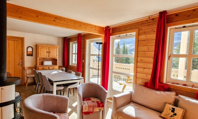 Flaine Ski Chalet | Comfortable chalet with stove and terrace, 3 bedrooms, garage, pets allowed