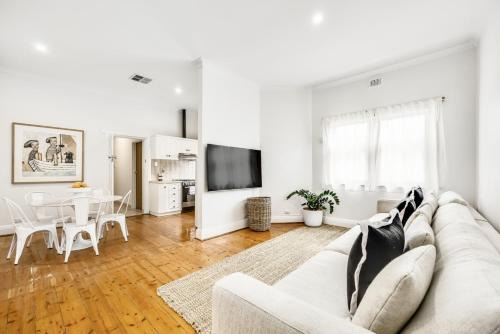 Evandale House | Comfortable & Convenient Family Home