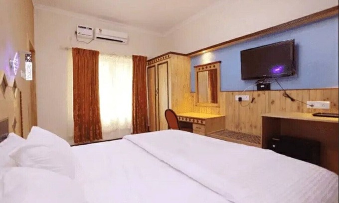 Cheyyur Hotel | Comfortable Executive Suites for your Holiday