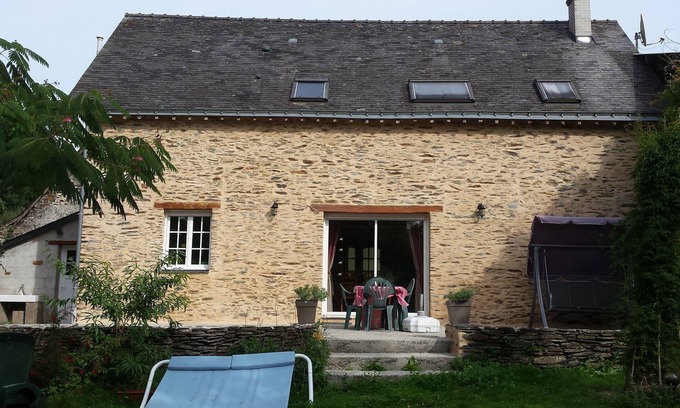 Nyoiseau Cottage | Comfortable family cottage in the countryside