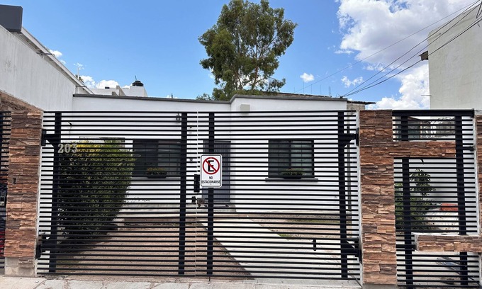 Nogales House | Comfortable House near Consulate (visas)