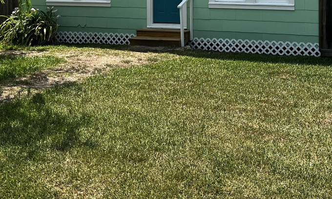 El Lago Cottage | Comfortable new beds, lots of parking, bring the pets, Close to everything.