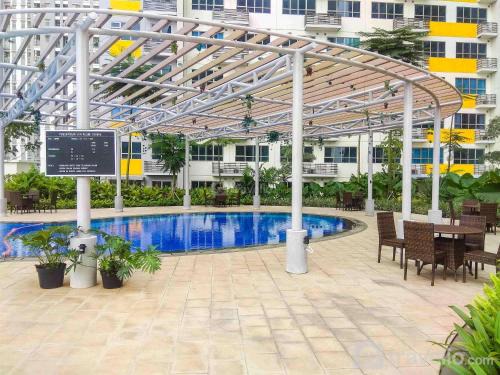 Bekasi Apartment | Comfortable Studio at Springlake Summarecon Apartment near Mall By Travelio