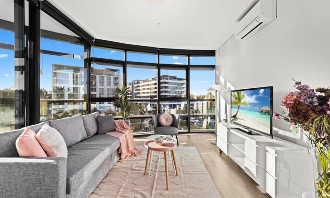 Sydney Olympic Park Apartment | Comfy 2BR Apt Close to Olympic Park Venues