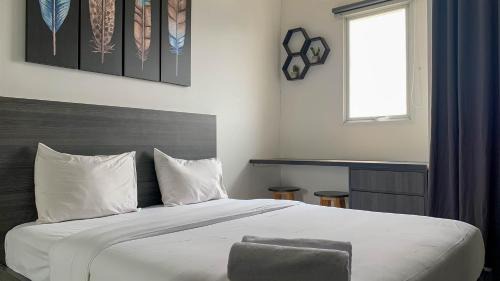 East Jakarta Apartment | Comfy and Stunning Studio at Signature Park Grande Apartment By Travelio