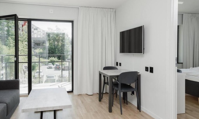 Lidingo Apartment | Comfy and well equipped Apartment w free parking