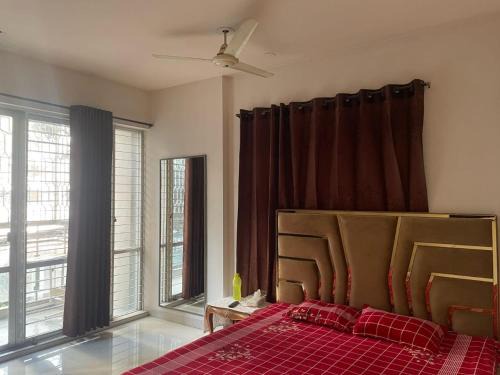 Banani House | Comfy bedroom with Balcony and attached washroom