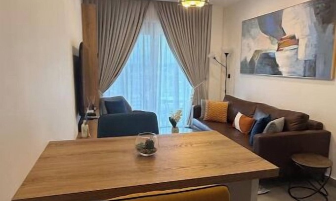 Roman Ridge Apartment | Comfy One BR Apt at Nova