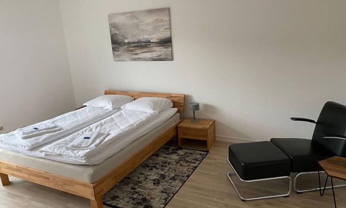 District 8 Apartment | Comfy studio near city center (Marble 6)