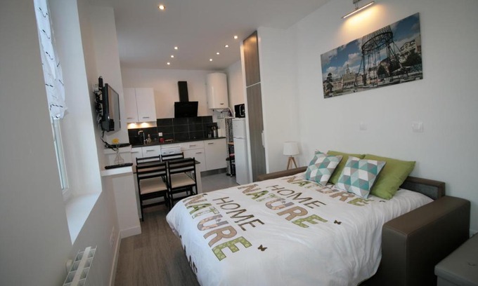 Saint-Quentin Apartment | Comme à la Maison - CENTRE-VILLE