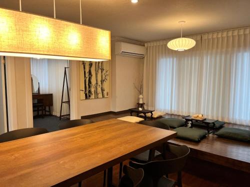 Yeonnam-dong Apartment | Complace Y