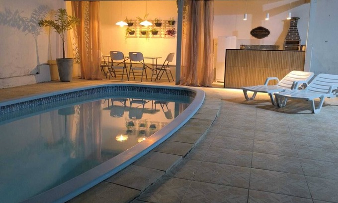 Caruaru House | Complete house with air conditioning and swimming pool, for 10 people.