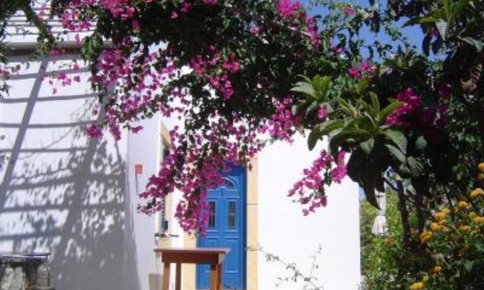 Kamilari Apartment | Complex of apartments & studio, full-equipped, in a large, beautiful garden