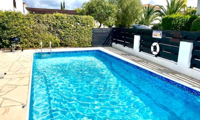 Pegeia Condo | Complex of two Beautiful Villas at Coral Bay