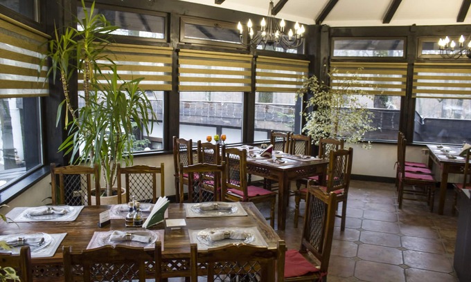 Pitesti Hotel | Complex Turistic Cornul Vanatorului