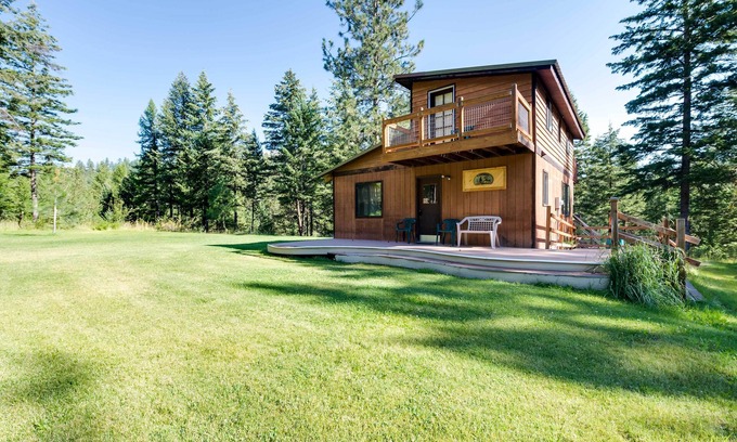 Okanogan Cabin | Conconully Cabin on 42 Private Acres Near Hiking!
