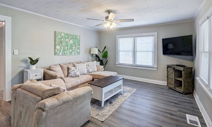 Concord House | Concord 3BR/2 Bath with King and outside fire Pit