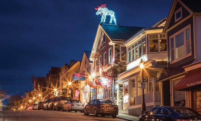 Seal Harbor House | CONDE NAST TRAVELER NAMED *BEST* IN ACADIA!