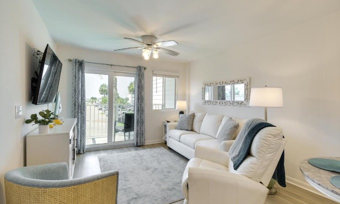 Fort Morgan Apartment | Condo on Beach with Balcony in Gulf Shores!