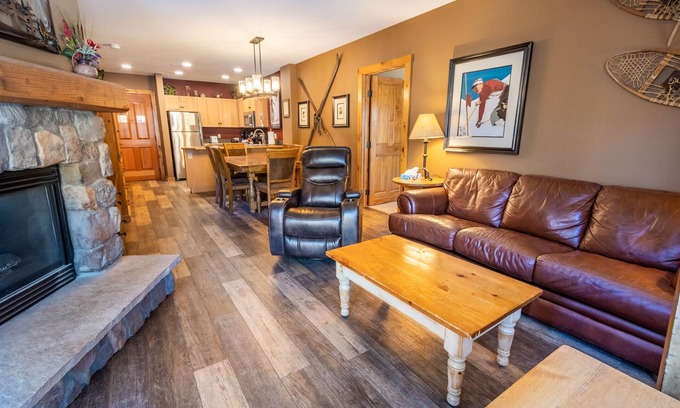 River Run Condo | Condo Overlooking Dercum Square, 2 Min Walk to Lifts, Shops & Dining!