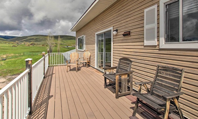 St. Charles Condo | Condo w/Balcony, Fire Pit - 6 Mi to Bear Lake