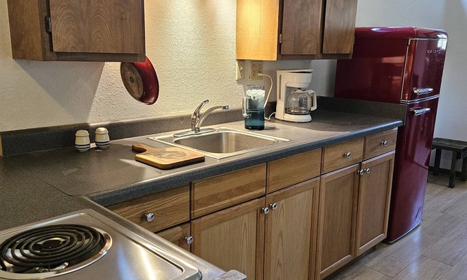 Potter Valley Apartment | Connect guesthouse