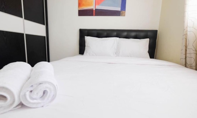Karet Apartment | Contemporary 2BR at The Wave Apartment
