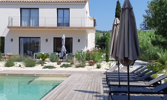 Paradou House | Contemporary gîte in Paradou. Sleeps 12.