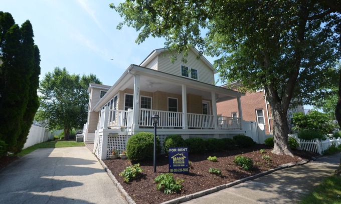 Country Club Estates House | Contemporary home located in town Rehoboth!