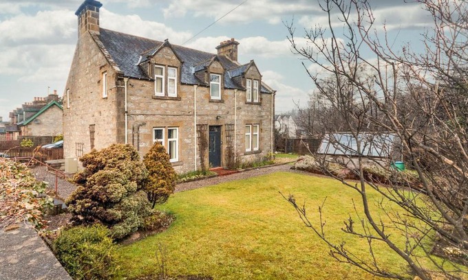 Dufftown House | Convalmore House