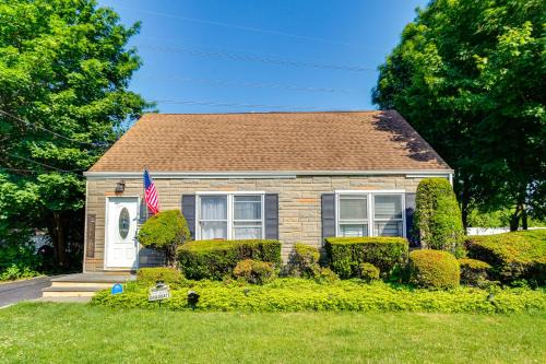 Northeast Yonkers Apartment | Convenient Apt 2 Mi to Sprain Ridge Park!