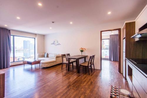 Nhat Tan Apartment | Cool Apartment Nhat Chieu