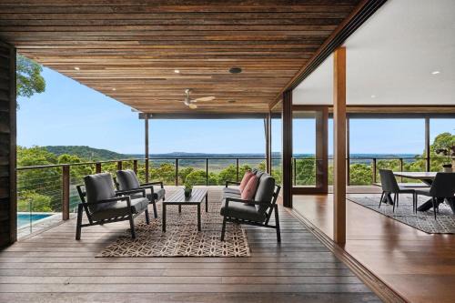 Yandina Creek House | Coolum Scenic Getaway - Mountain & Ocean views only 15 minutes from the beach