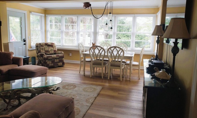 Folly Beach Apartment | Cooper Flats-Upstairs - 2 blocks to the Beach & to Downtown FB, Extraordinary!