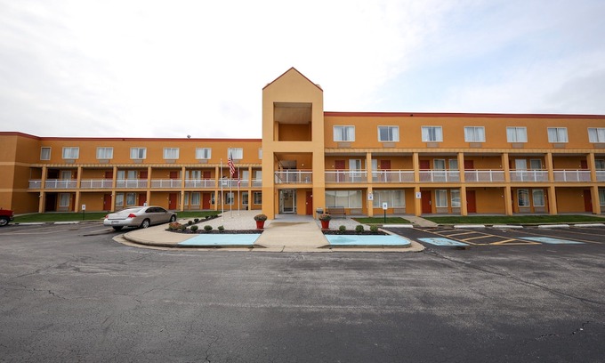 Montrose Hotel | Copley Inn & Suites, Copley - Akron