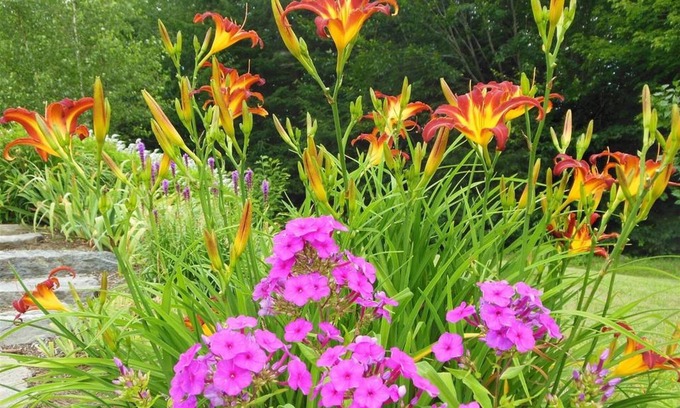 Hebron Hotel | Coppertoppe Inn and Retreat Center