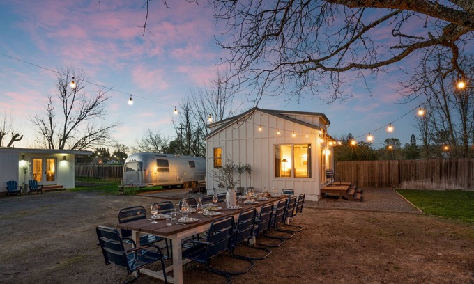 Windsor House | Coppola by AvantStay | Explore The Wineries Near This Gorgeous Healdsburg Home!