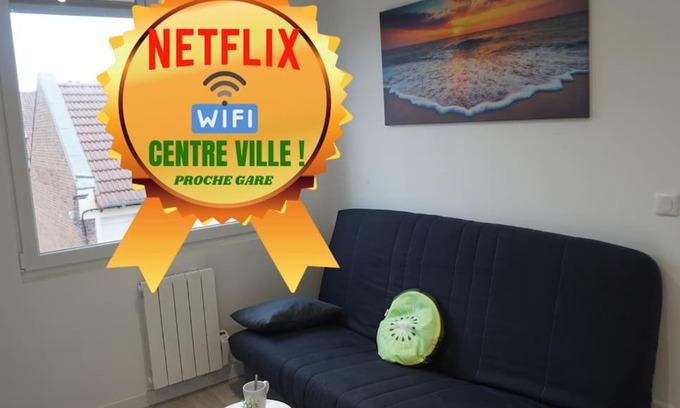 Saint-Quentin Apartment | Coquet STUDIO TOUT ÉQUIPÉ CENTRE VILLE WIFI 2PERS