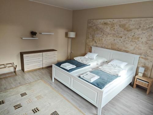Sarvar Apartment | Corner Apartman