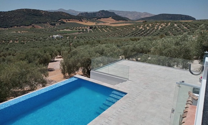 Loja House | Cortejo with pool and view