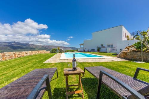 Betis Apartment | Cortijo Pájaro Punta de la Laja