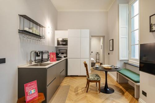 Maddalena Apartment | Corvetto Luxury Suite by Wonderful Italy